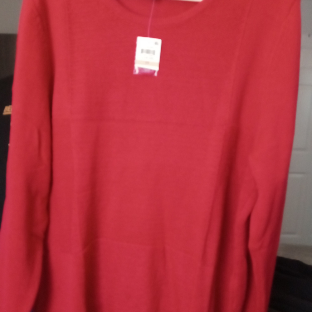 SWEATER BUNDLE! - image 10